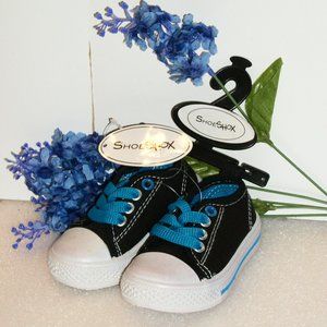 SHOE SHOX Boys Sneakers Sz 5 Black Blue NWT